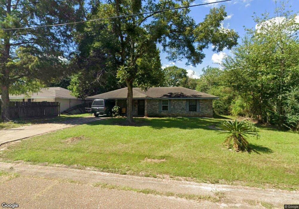 310 Wilson St, Deridder, LA 70634 - photo 1