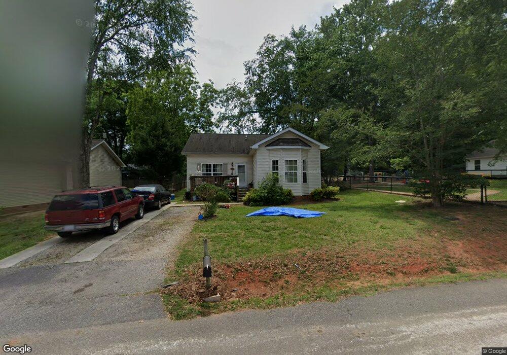 613 Poplar St, Statesville, NC 28677 - photo 1