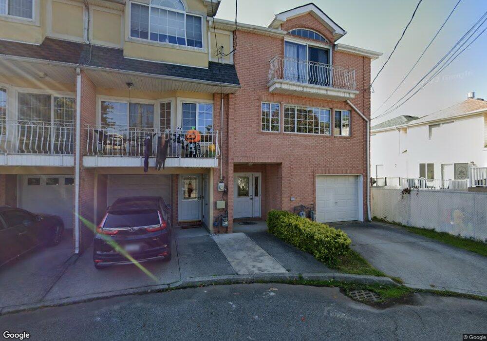 49 Peacock Loop, Staten Island, NY 10309 - photo 1