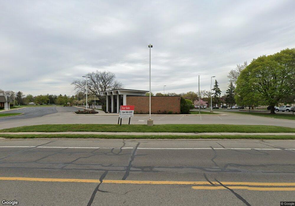 1360 W Maumee St, Adrian, MI 49221 - photo 1