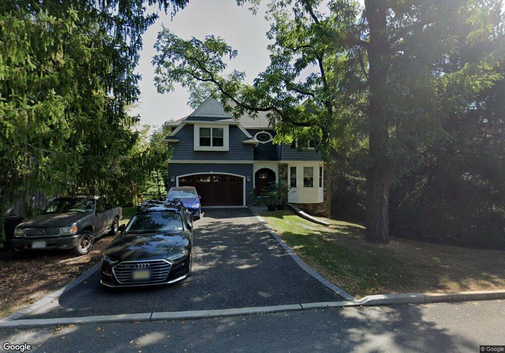 4 Hartshorne Place, Middletown, NJ 07748 - photo 1