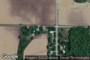 2942 Hickory Ln, Humboldt, IL 61931