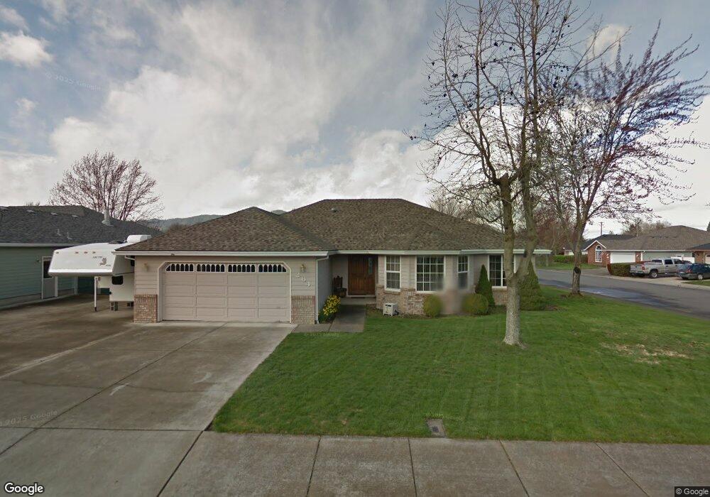 264 Vincent Ct, Central Point, OR 97502 - photo 1