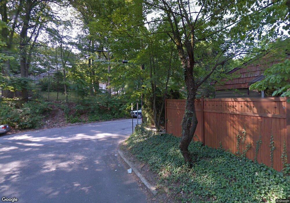 115 Putnam Ave, Glen Cove, NY 11542 - photo 1