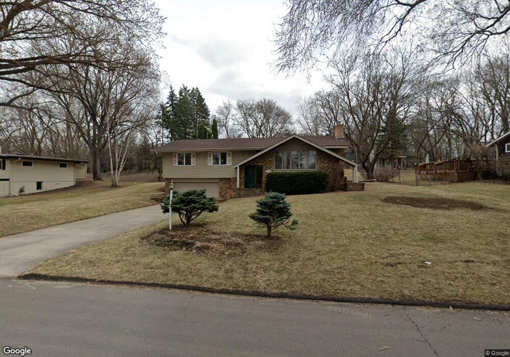 14309 Prince Place, Minnetonka, MN 55345 - photo 1