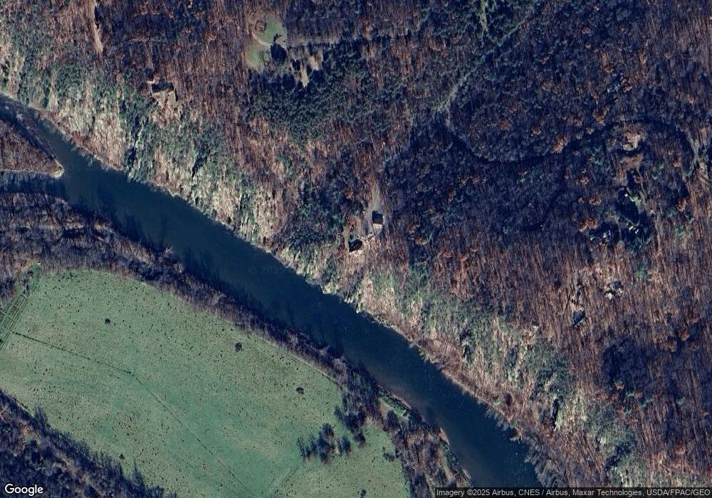 130 Potomac Ct, Levels, WV 25431 - photo 1