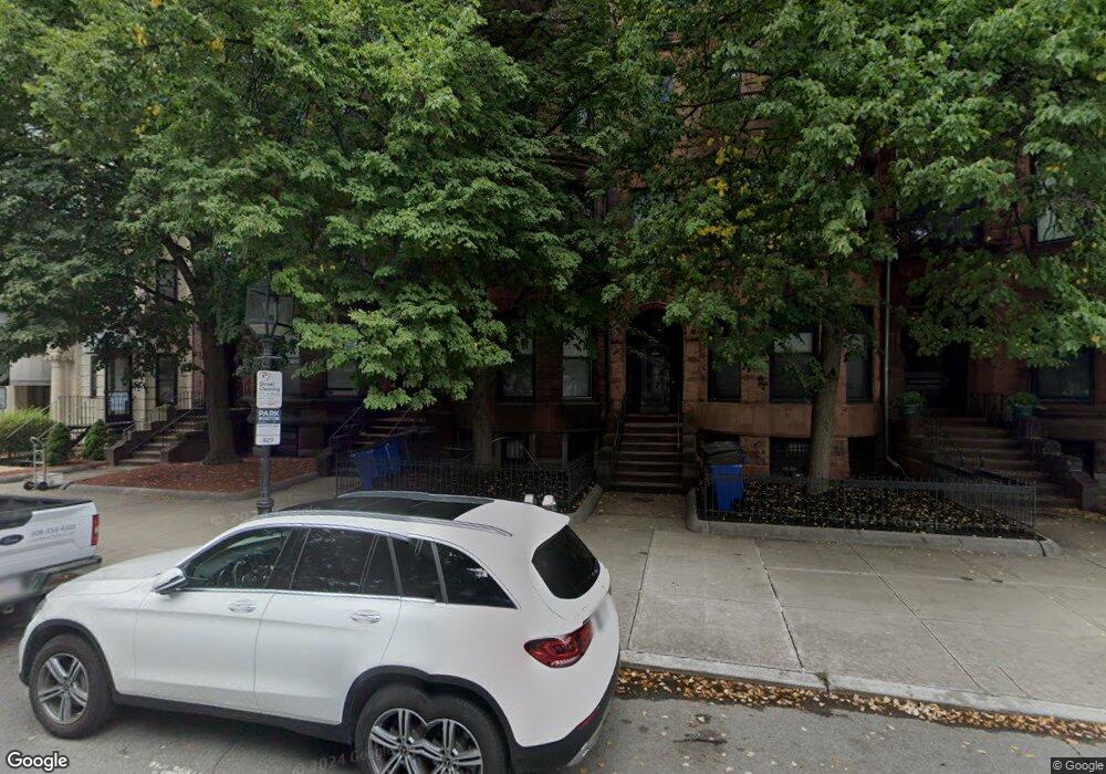 469 Commonwealth Ave unit 5, Boston, MA 02215 - photo 1