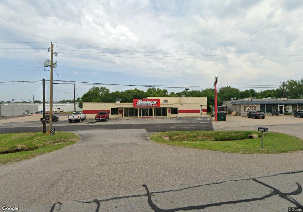 1902 Texoma Pkwy unit B, Sherman, TX 75090 - photo 1