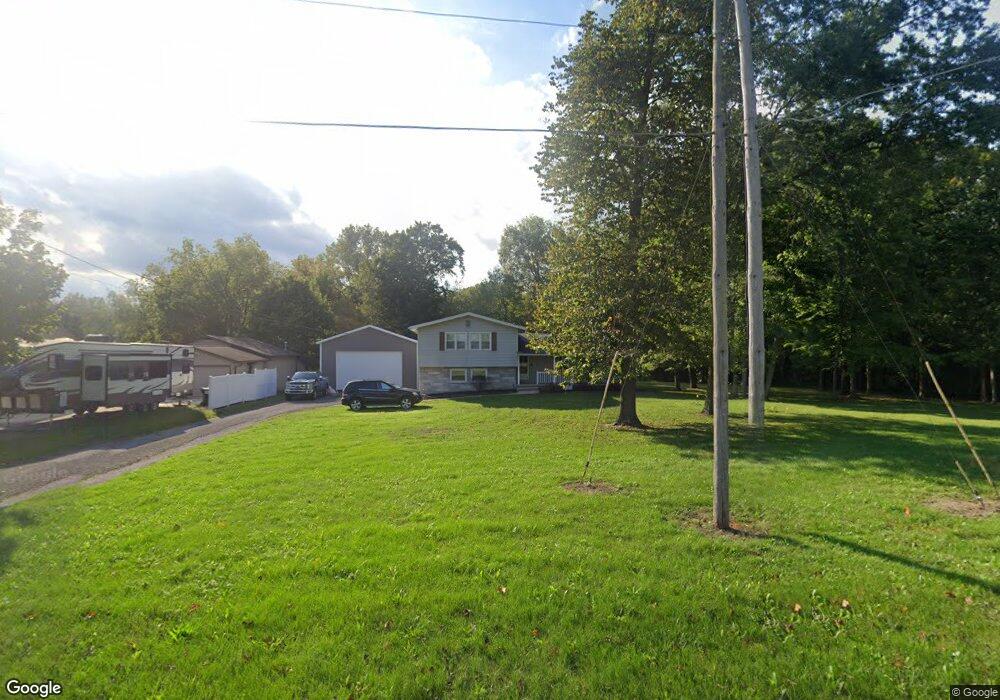 4077 Stewart Rd, Lima, OH 45801 - photo 1