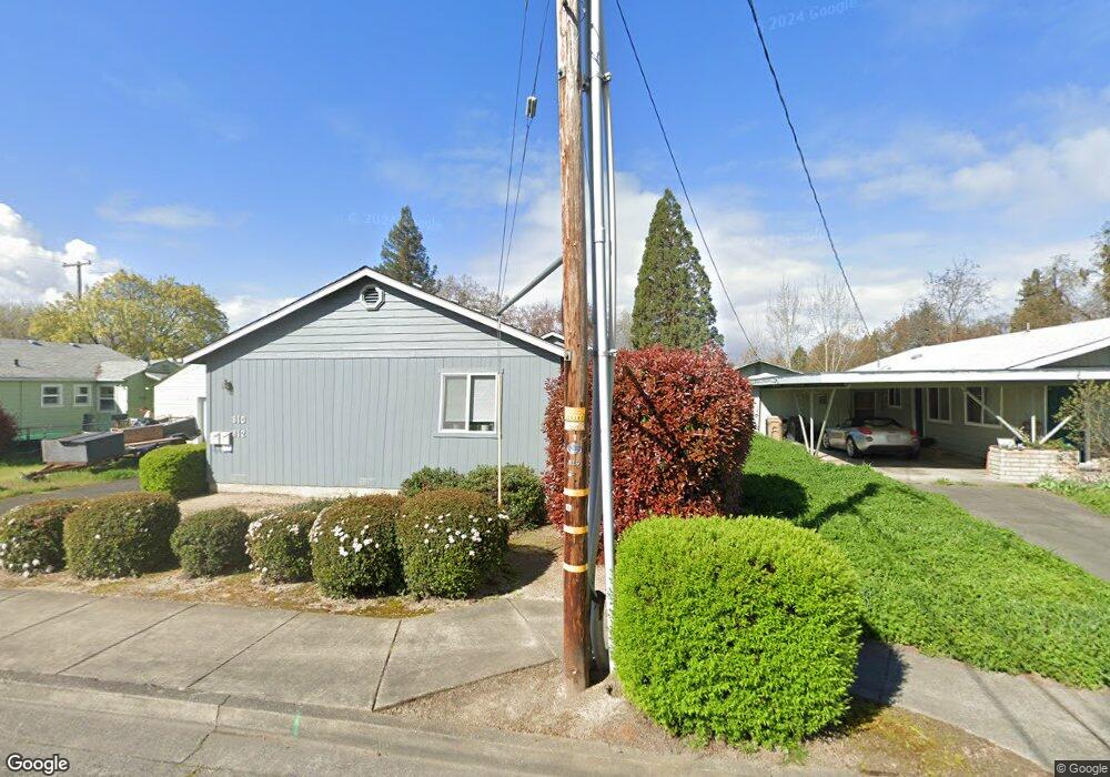 810 SW Oak St, Grants Pass, OR 97526 - photo 1