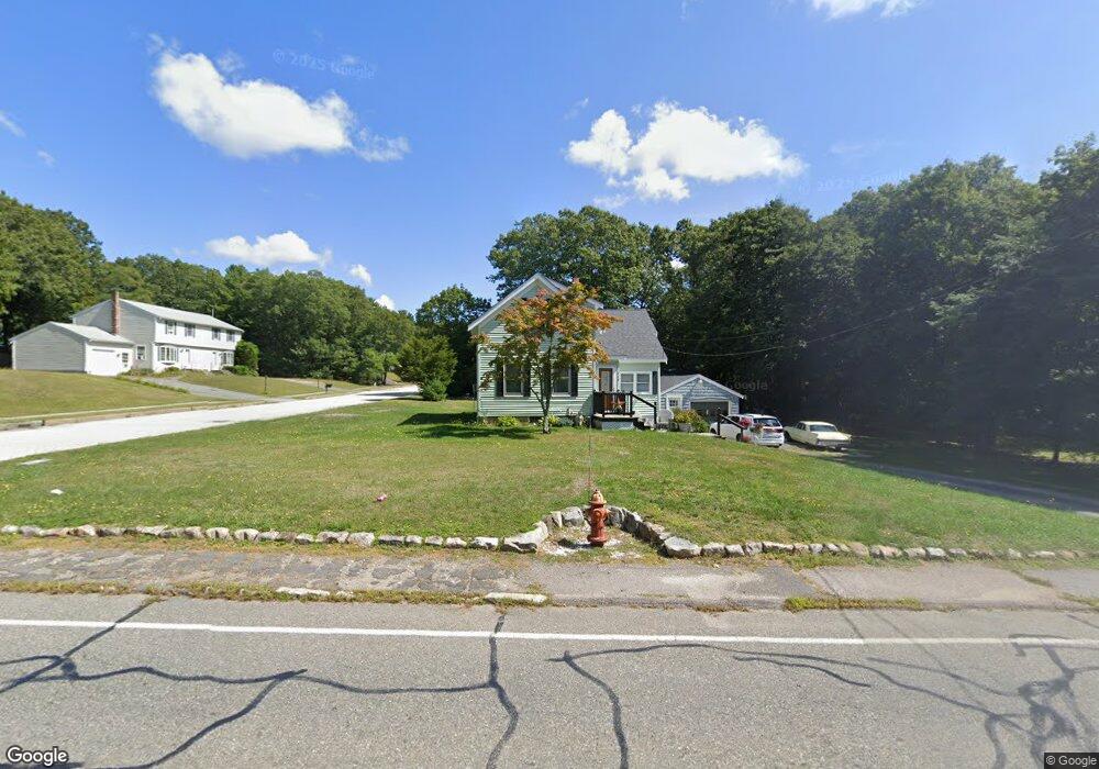 117 Pleasant St, Rockland, MA 02370 - photo 1