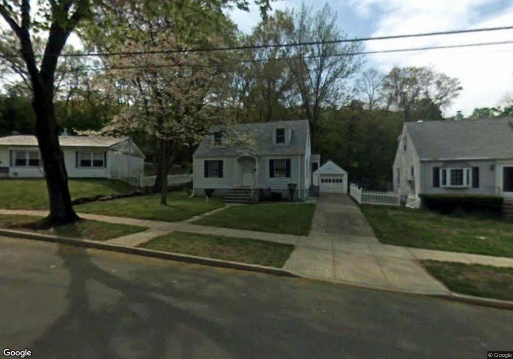 168 Lawncrest Rd, New Haven, CT 06515 - photo 1