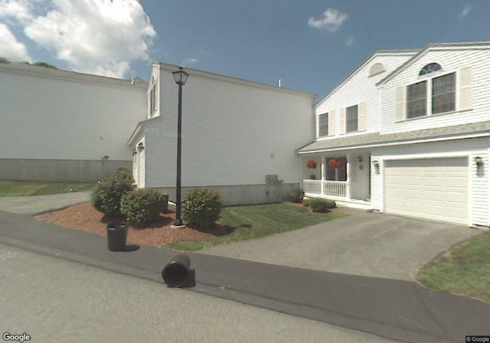 10 Rebecca Ln, Dracut, MA 01826 - photo 1