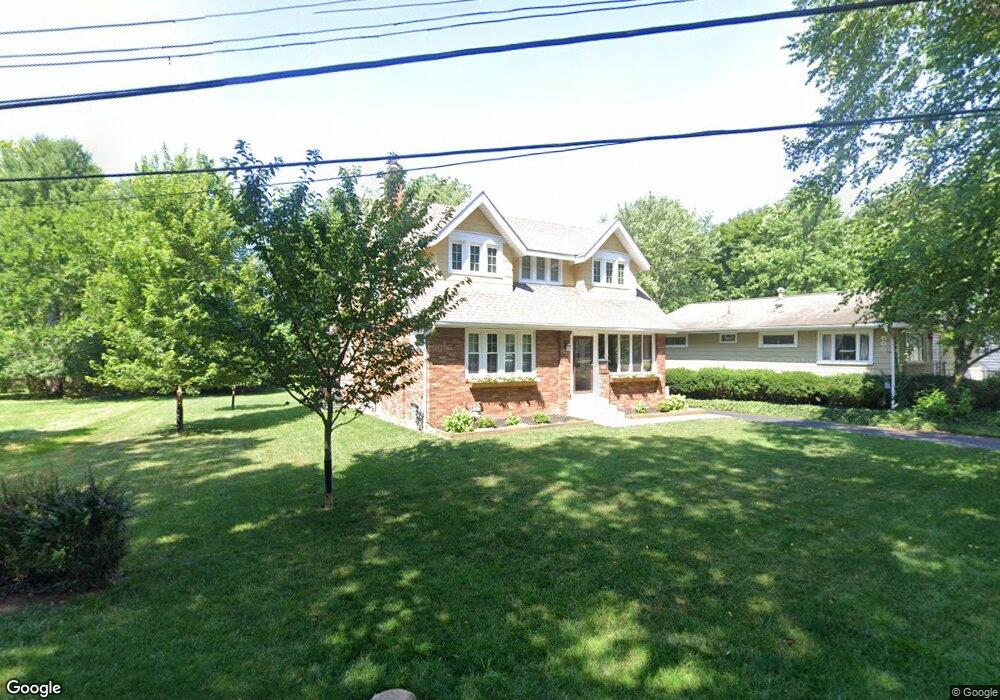 404 Lenappe Dr, Columbus, OH 43214 - photo 1