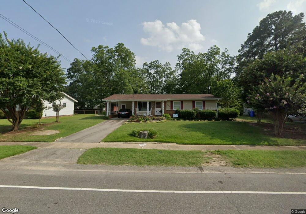 660 Wiltshire Rd, Fayetteville, NC 28314 - photo 1