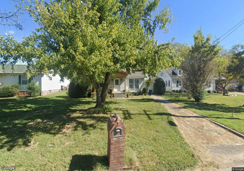 607 S Brittain St, Shelbyville, TN 37160 - photo 1