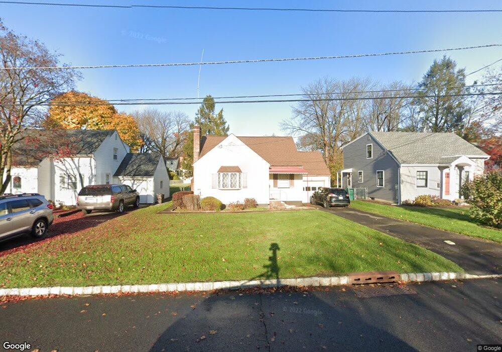 331 Sycamore Ave, Scotch Plains, NJ 07076 - photo 1