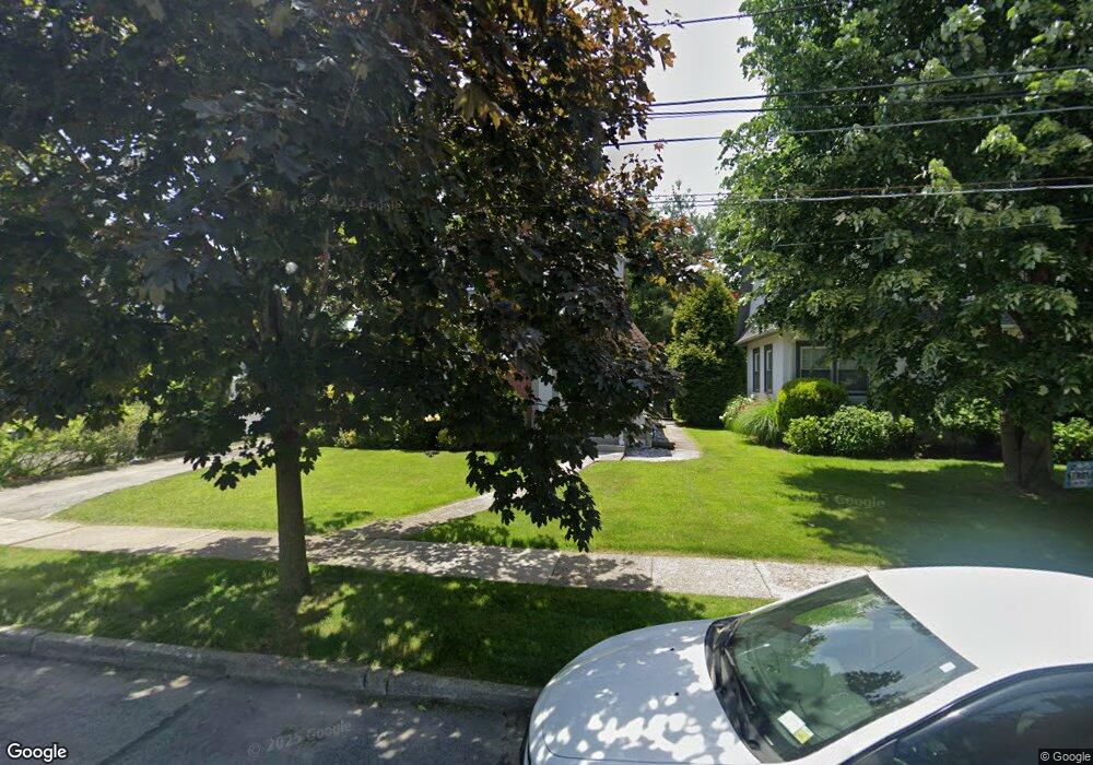 510 Carroll Ave, Mamaroneck, NY 10543 - photo 1