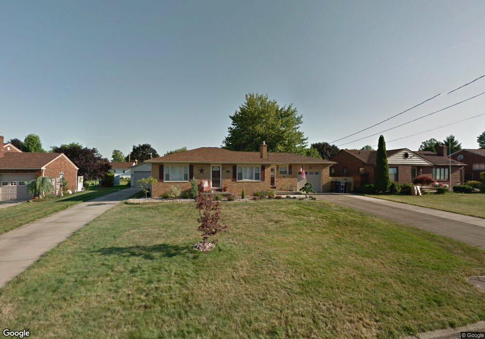 354 Edison St, Struthers, OH 44471 - photo 1