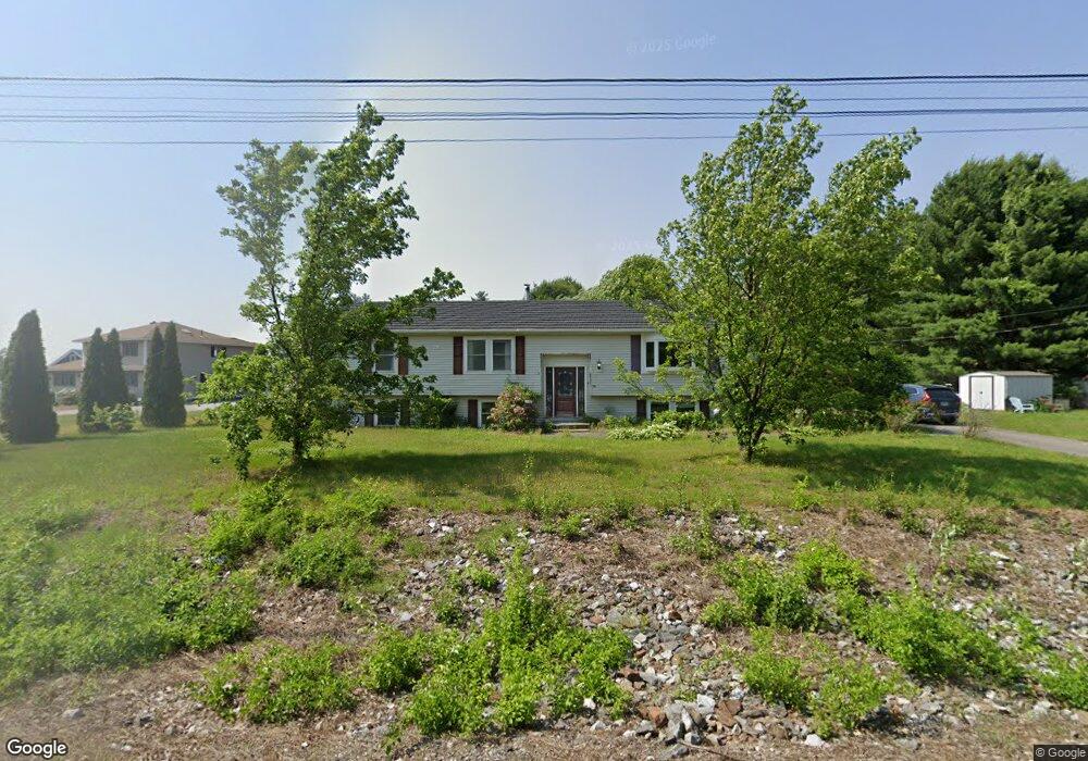 16 Roberts Rd, Litchfield, NH 03052 - photo 1