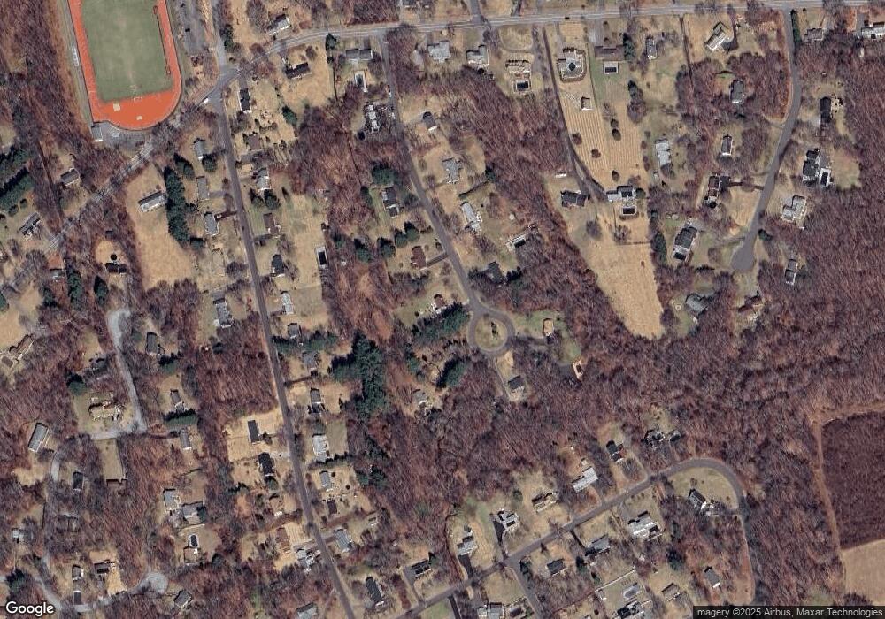 92 Twin Oaks Dr, Thomaston, CT 06787 - photo 1