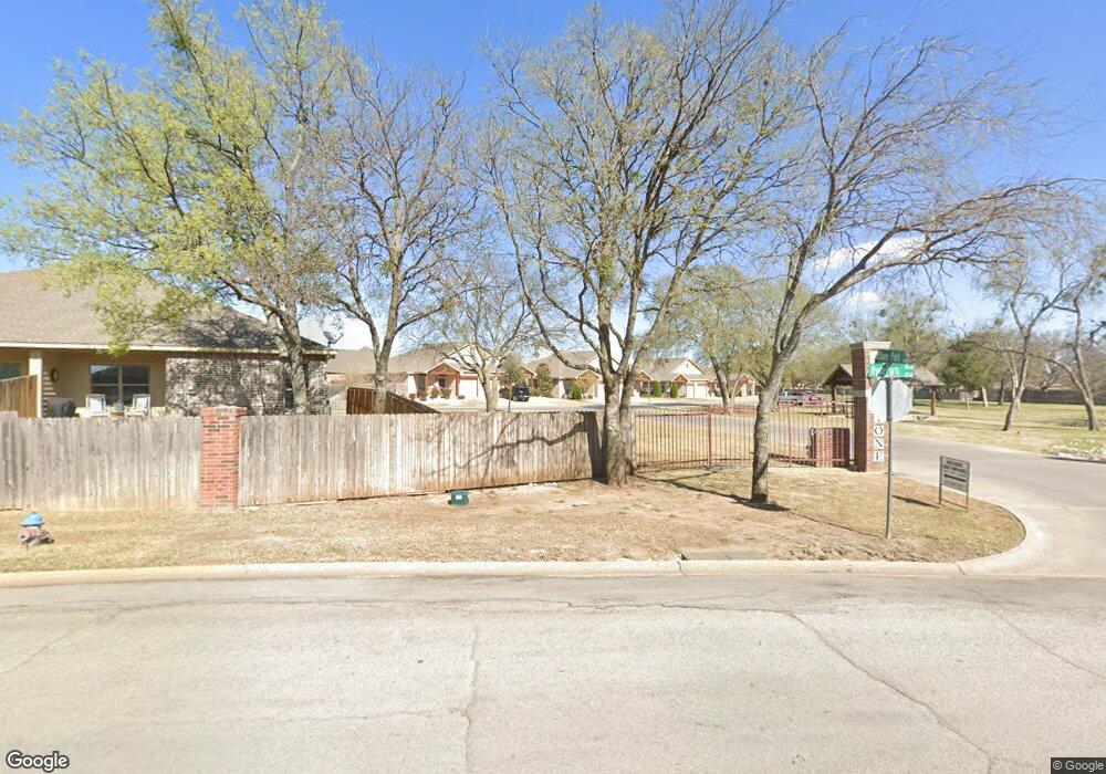 305 Shade Tree Ln, Cleburne, TX 76033 - photo 1