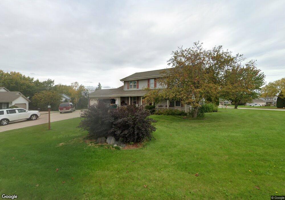 N103W16698 Calico Ct, Germantown, WI 53022 - photo 1