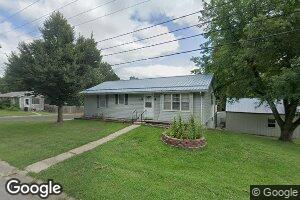 1202 Ruby St, Carrollton, MO 64633