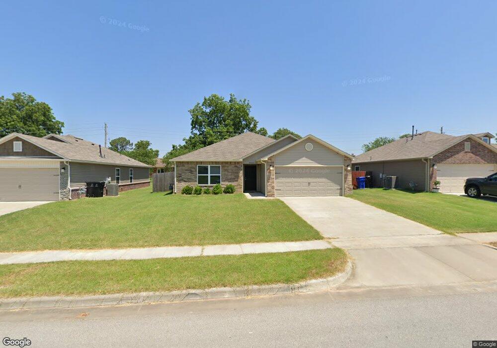2810 E Pittsburg St, Broken Arrow, OK 74014 - photo 1