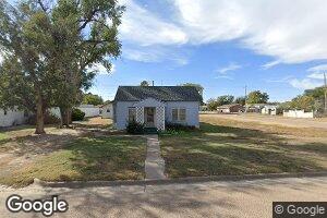 502 S 6th St, Leoti, KS 67861