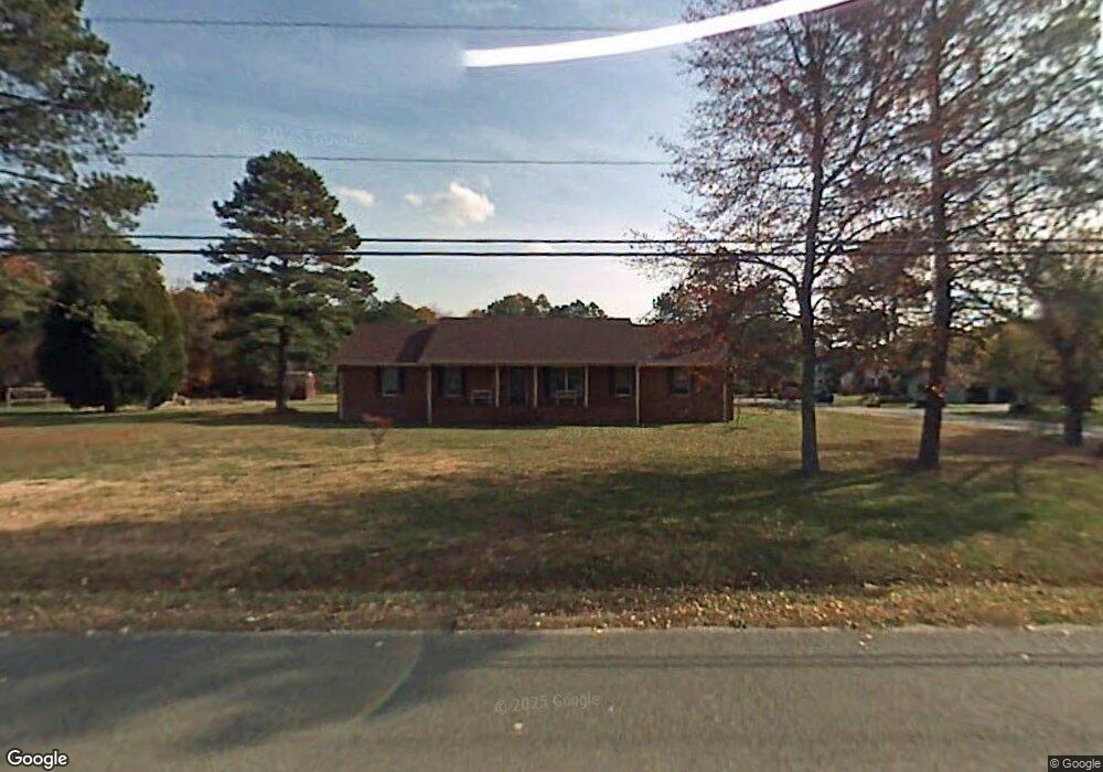 690 Thompson Ave, West Point, VA 23181 - photo 1