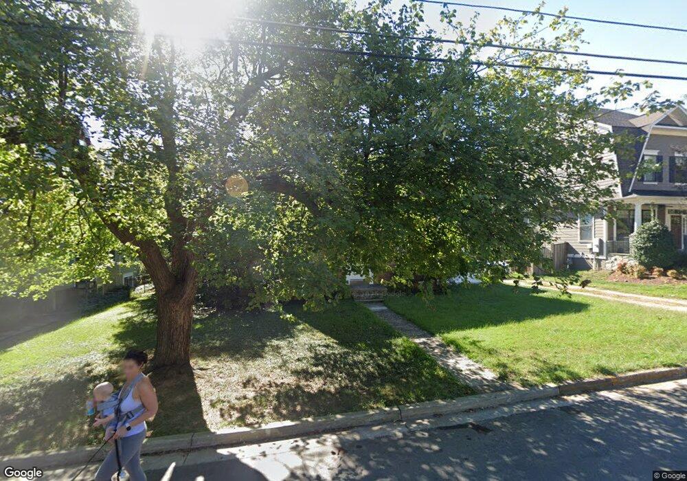 1201 Lincoln Ave, Falls Church, VA 22046 - photo 1