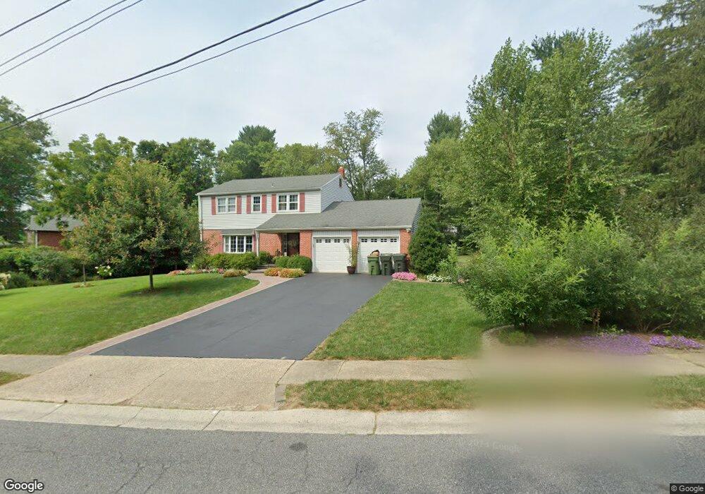 402 Country Club Dr, Newark, DE 19711 - photo 1