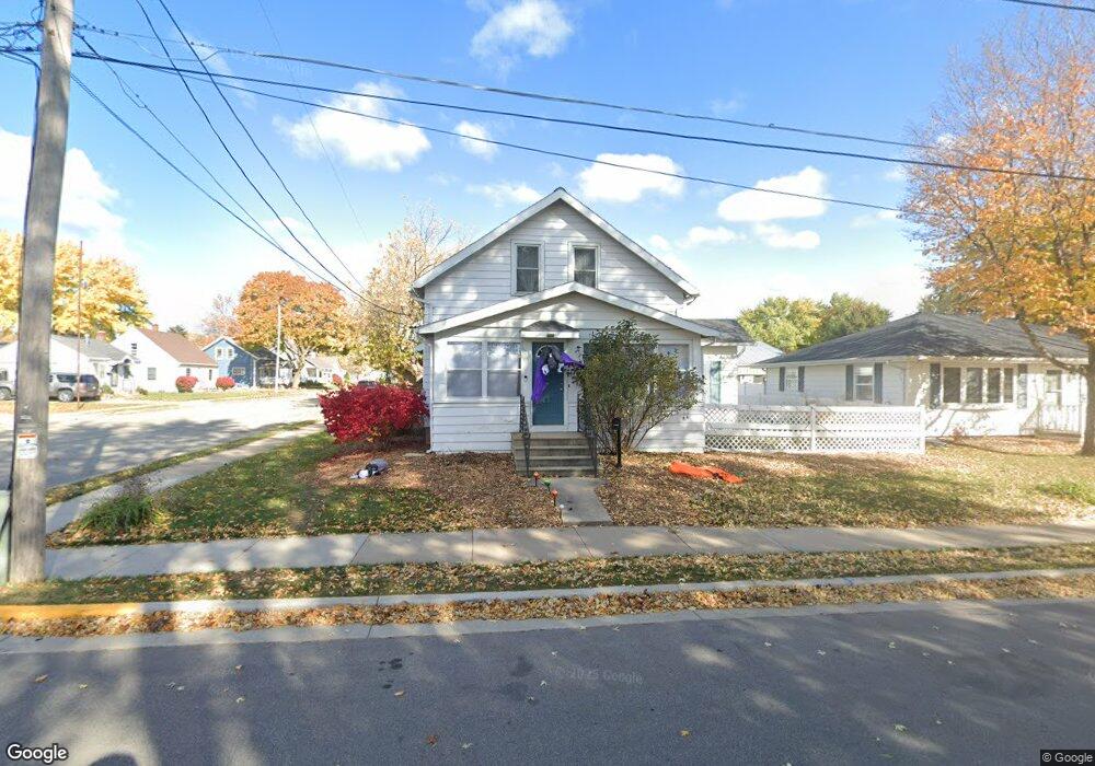 202 Elm St, Combined Locks, WI 54113 - photo 1