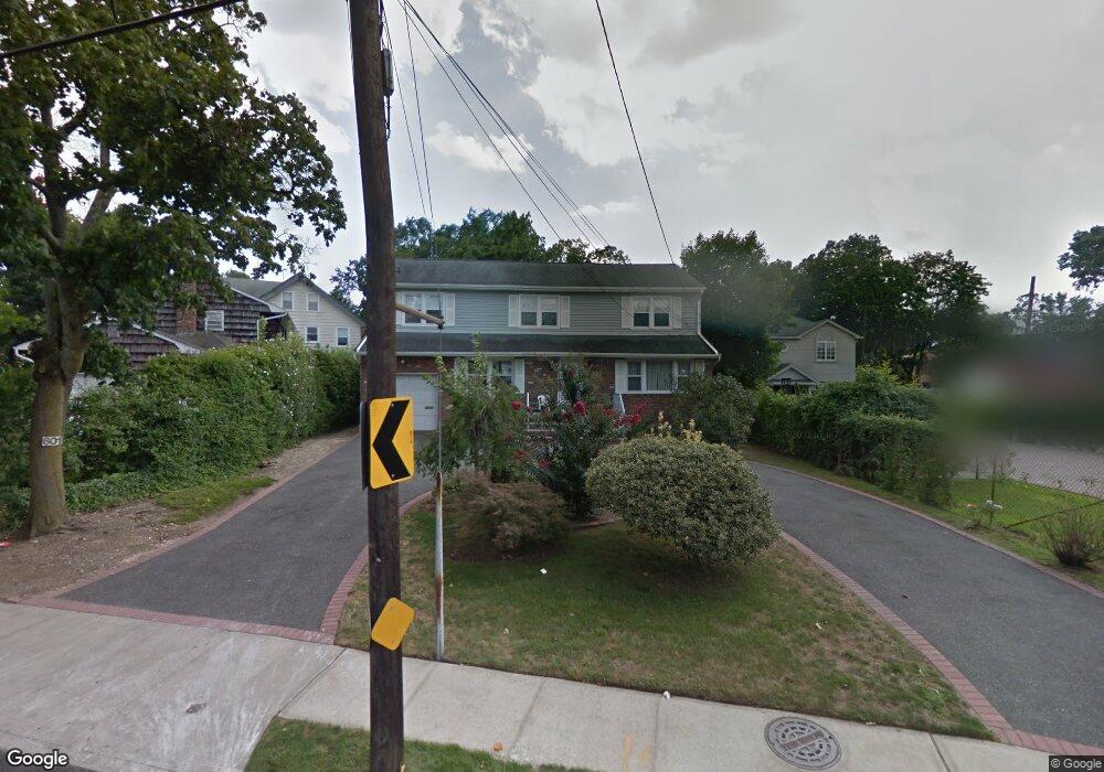 601 W Broadway, Cedarhurst, NY 11516 - photo 1