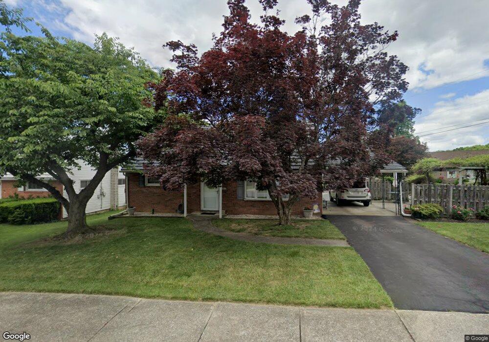 2627 27th St SW unit 2633, Allentown, PA 18103 - photo 1