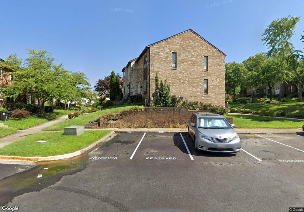 6902 Cipriano Woods Ct, Lanham, MD 20706 - photo 1