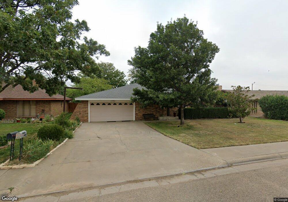 602 Pear Ave, Dumas, TX 79029 - photo 1