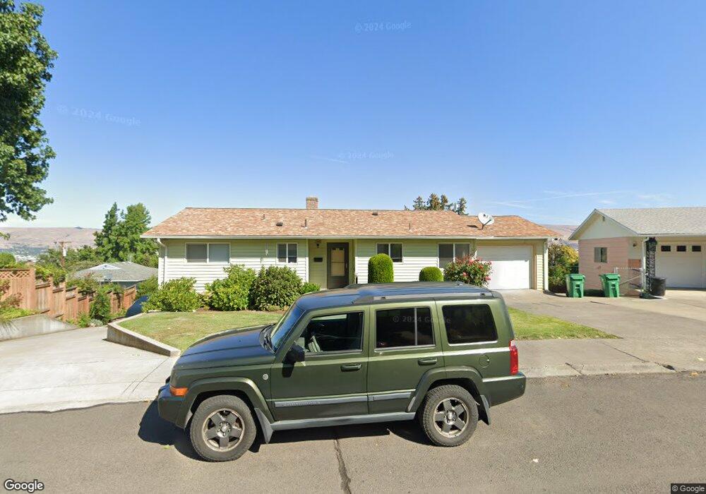 1805 E 16th St, the Dalles, OR 97058 - photo 1