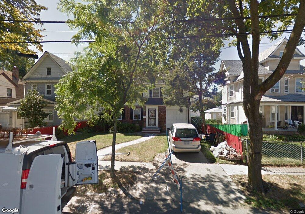 8932 196th St, Hollis, NY 11423 - photo 1