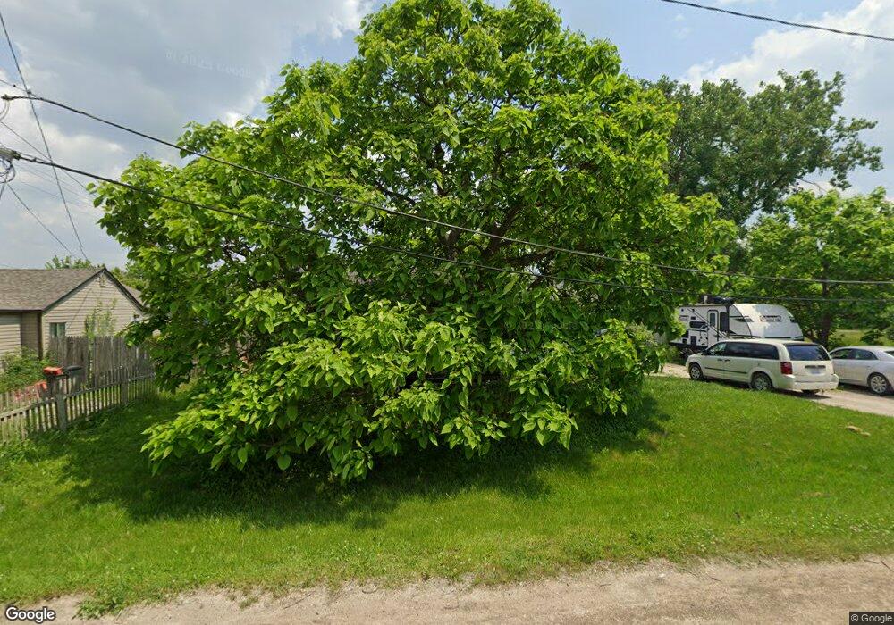 2073 Harwine St, Flint, MI 48532 - photo 1