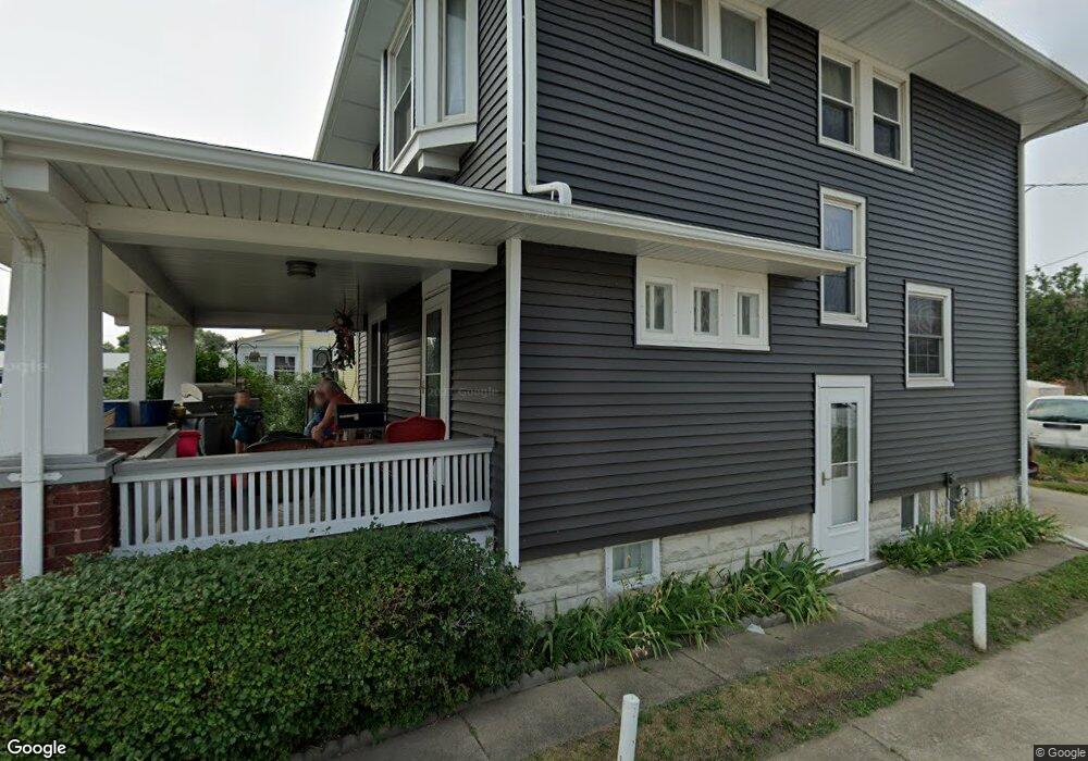 216 5th St SW, Cedar Rapids, IA 52404 - photo 1