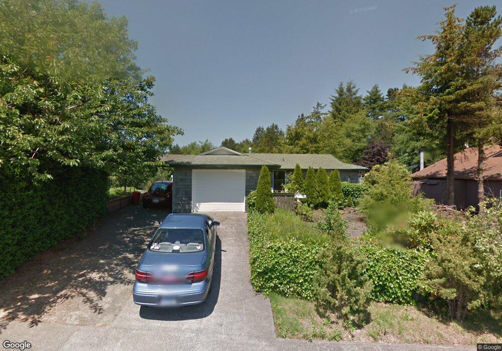 1115 SE Spy Glass Ridge Dr, Lincoln City, OR 97367 - photo 1