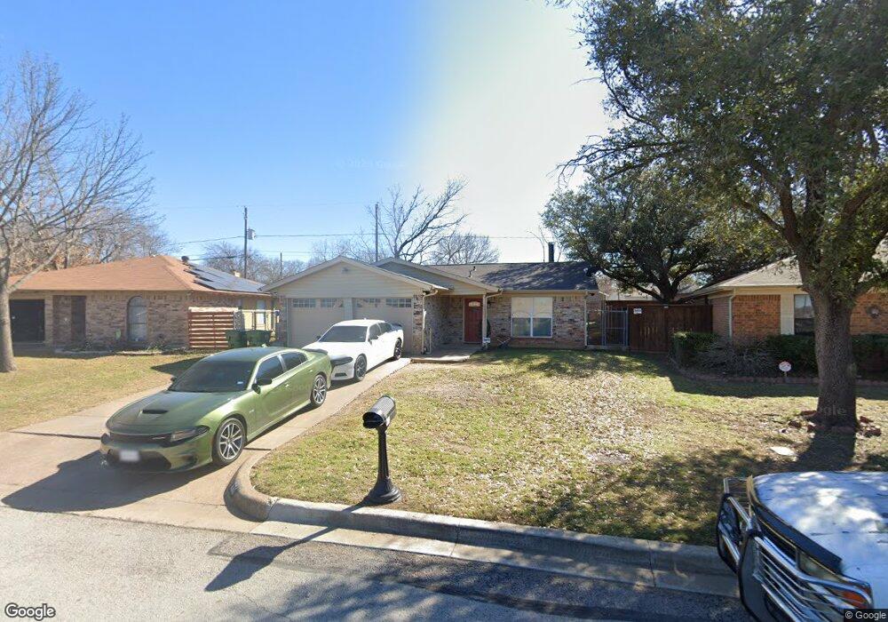 631 Allencrest Dr, Fort Worth, TX 76108 - photo 1