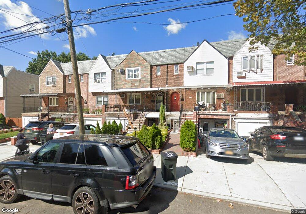 53106 63rd St, Maspeth, NY 11378 - photo 1