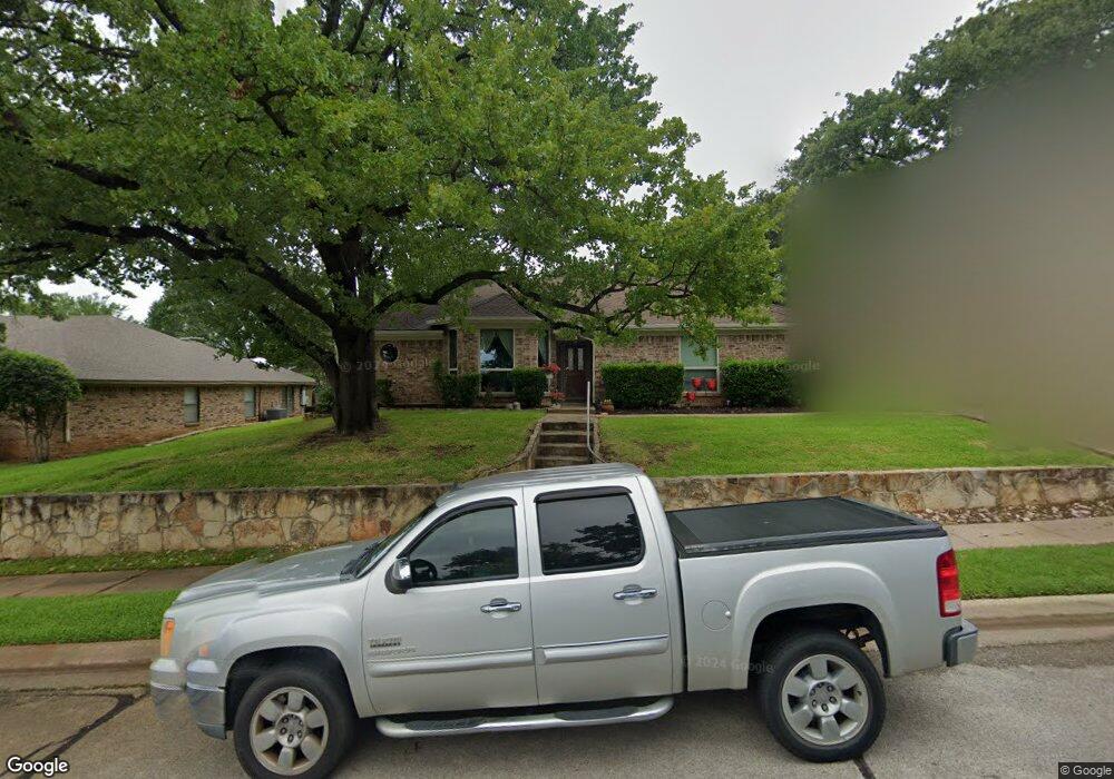 1005 Clear View Dr, Bedford, TX 76021 - photo 1