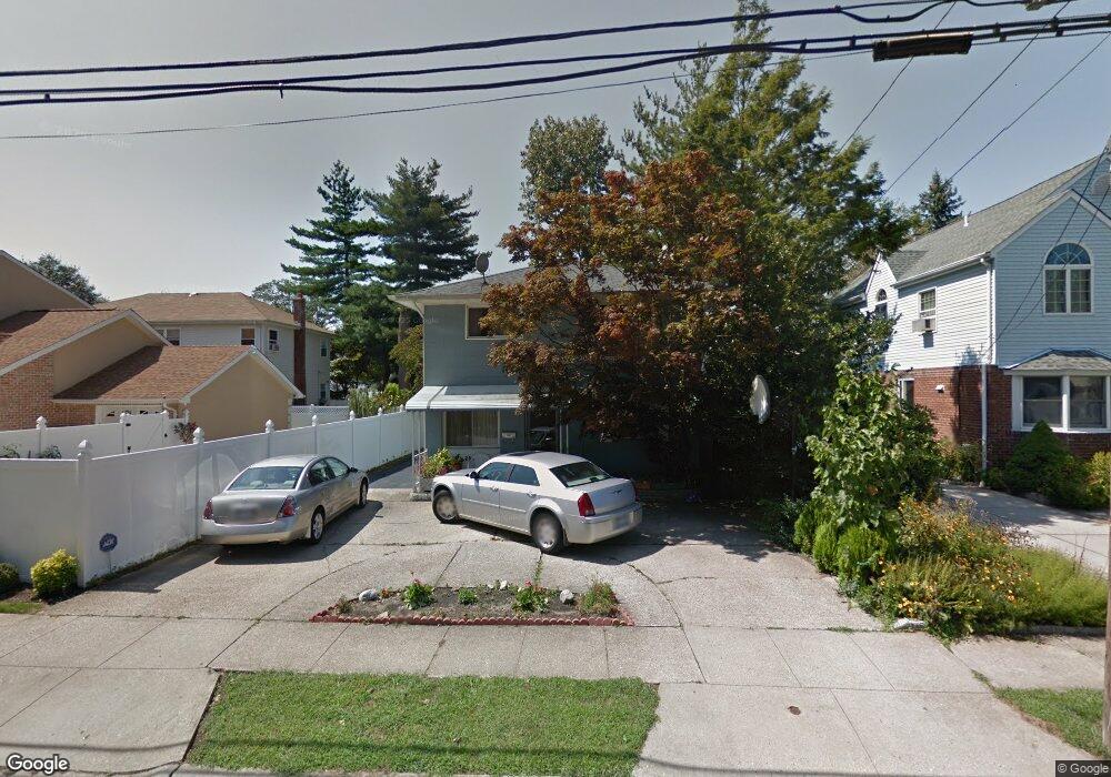 254 Fendale St, Franklin Square, NY 11010 - photo 1