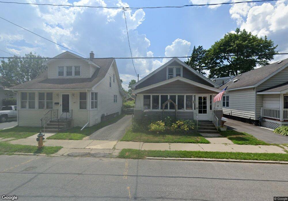 211 Lark St, Schenectady, NY 12302 - photo 1