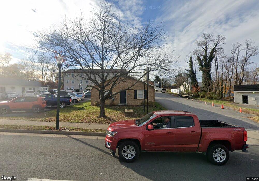 1420 N Shenandoah Ave, Front Royal, VA 22630 - photo 1