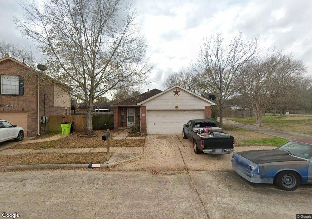 1112 Wilson Dr, Rosenberg, TX 77471 - photo 1